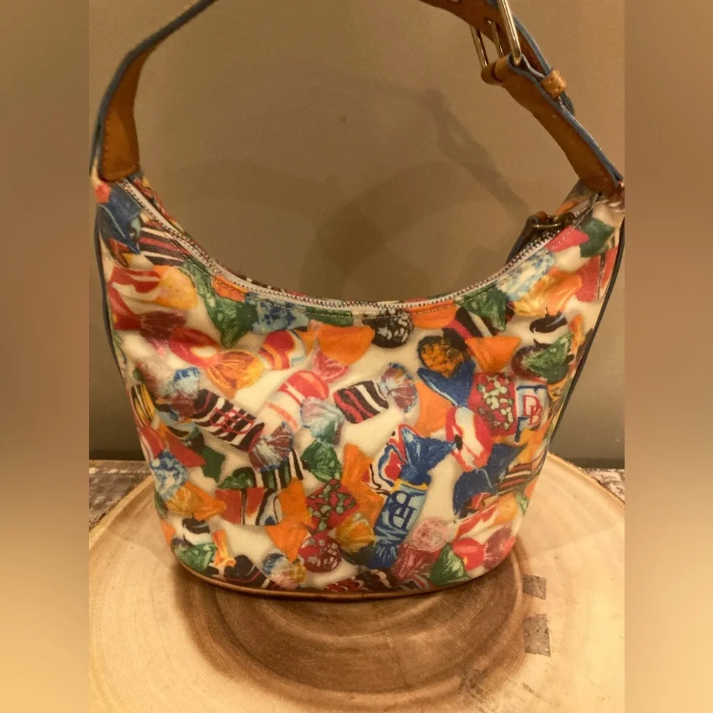 Dooney and Bourke Y2K Candy Bucket Bag‎ on Off White HOBO Rare Hard To Find